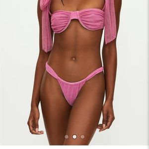 Beach Riot Joan bottom Sz M NWT hygiene strip attached. No flaws
